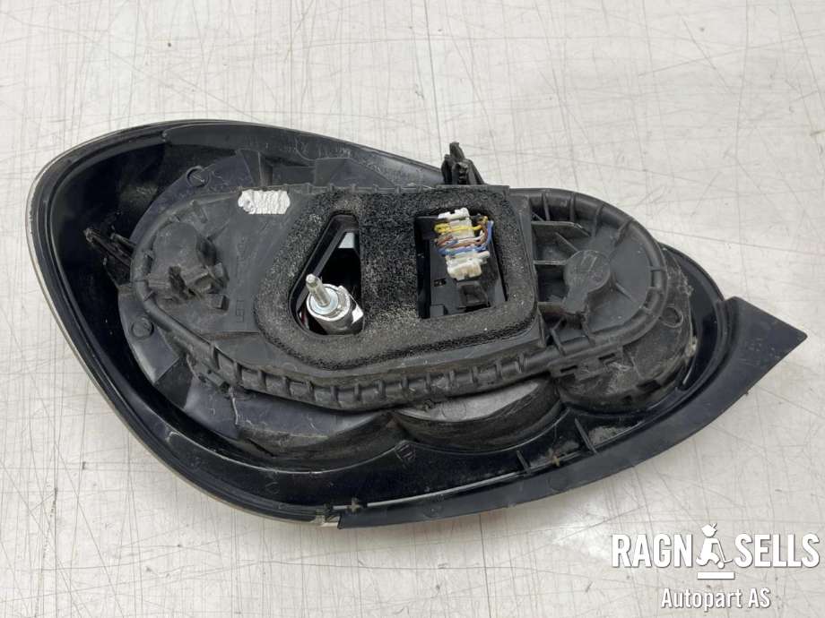 Baklykt venstre til Toyota Aygo 2005-2014 (Type I) (815610H070|815610H071|)
