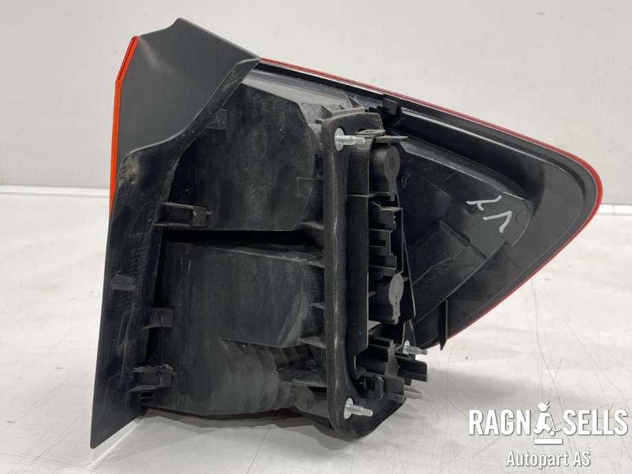 Baklykt venstre ytre til BMW X1 2009-2015 (E84) (E84) (63 21 2 990 109|)