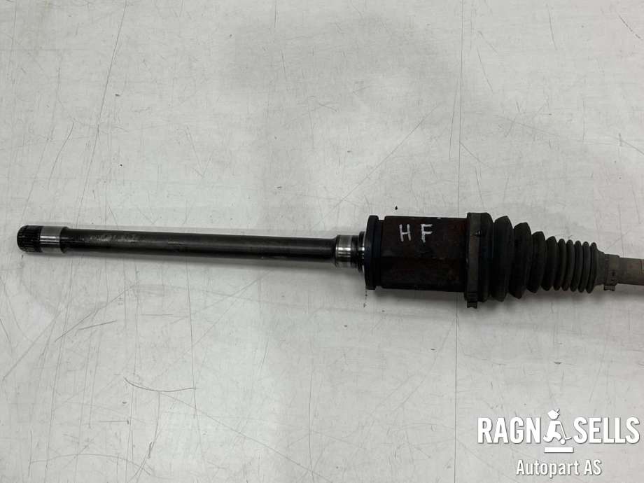 Drivaksel høyre foran, diesel/automat til BMW X1 2009-2015 (E84) (E84) (31 60 7 605 512|)