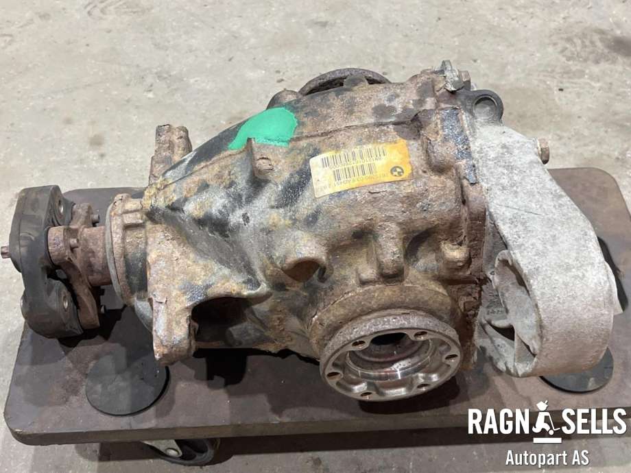Kardang klokke bak til BMW X1 2009-2015 (E84) (E84) (33 10 7 615 390|)