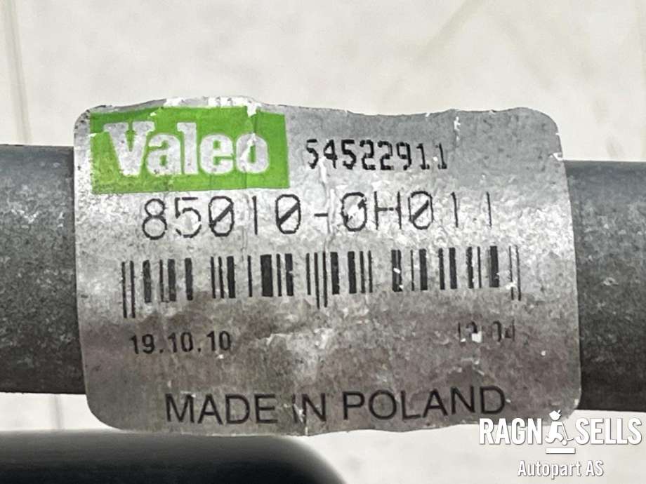 Viskermotor frontrute til Toyota Aygo 2005-2014 (Type I) (850100H011|)