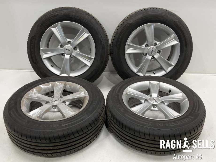 Hjulsett aluminium sommer til Volvo V50, 2007-2012 (Fase 2)  (5*108/ET45/63,4|BARUM/VREDESTEIN)