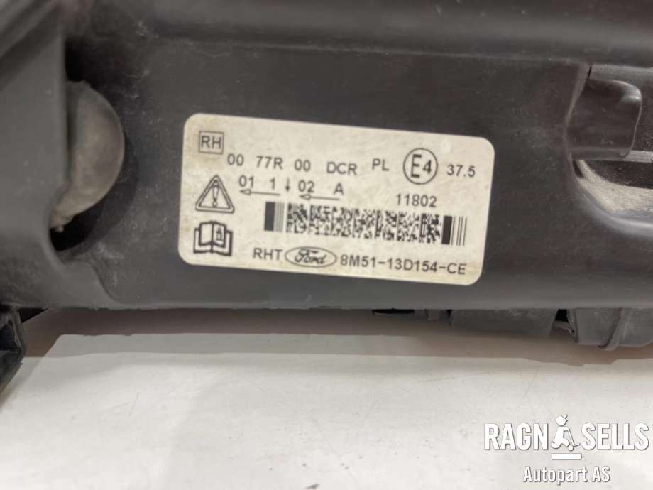 Frontlykt høyre xenon til Ford Focus 2008-2010 (Type II, Fase 2) (1744967|8M51130005-CD|)