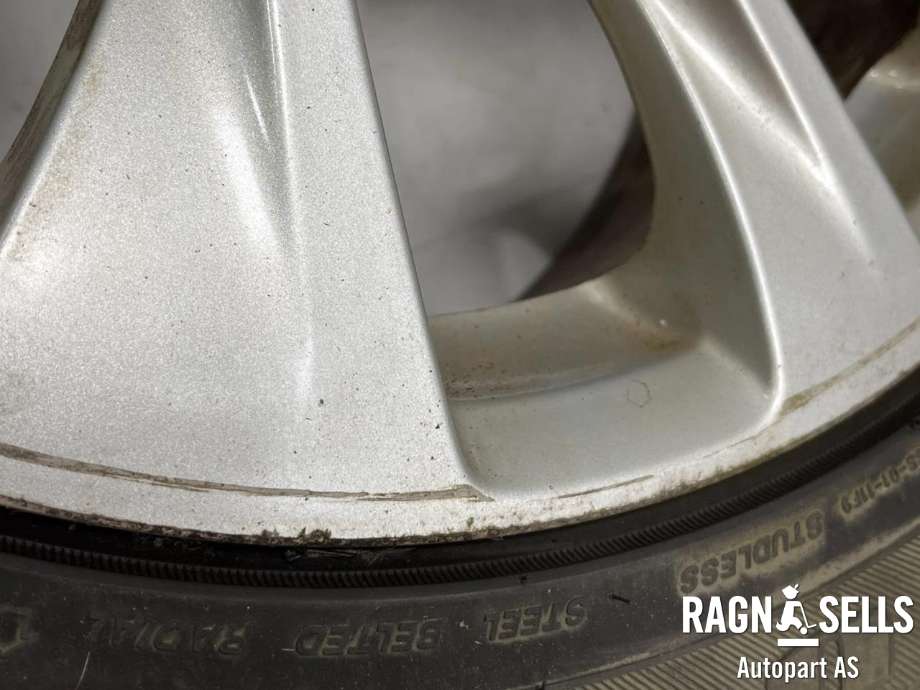 Hjulsett aluminium vinter til Opel Astra J 2010-2015  (TRACMAX|215/50R17 95V|5*105/ET44/56|6|17X7|5J)