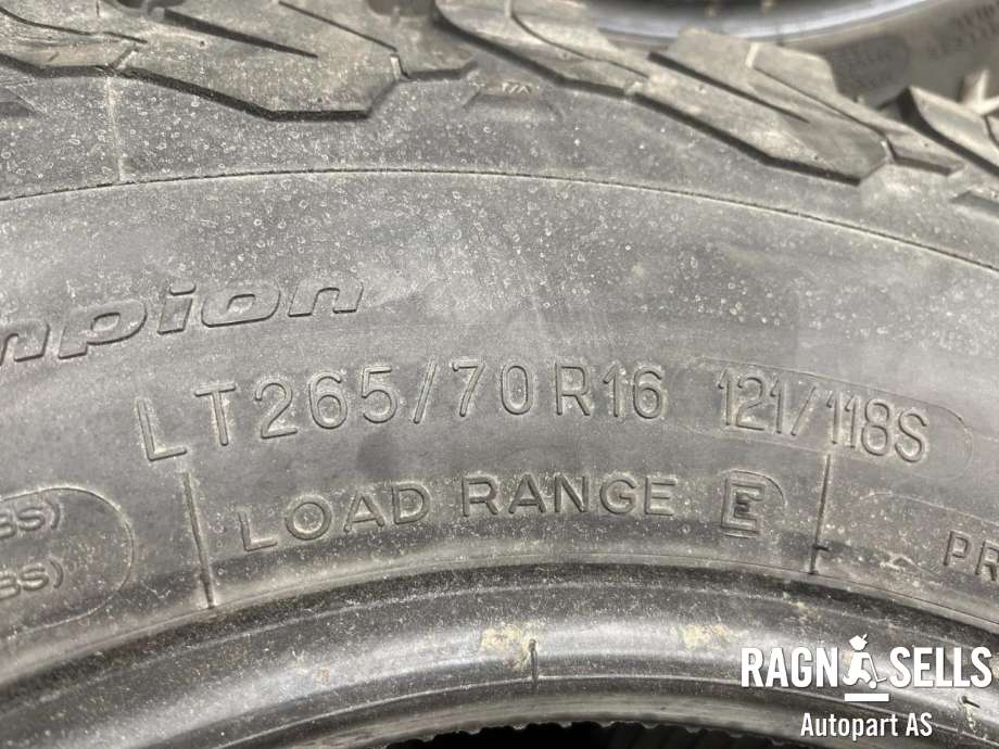 Dekk vinter piggfri til Nissan Navara 2005-2010 (Fase 1) (D40) (D40) (BF GOODRICH|265/70R16|)
