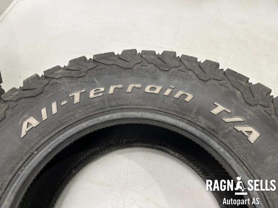 Dekk vinter piggfri til Nissan Navara 2005-2010 (Fase 1) (D40) (D40) (BF GOODRICH|265/70R16|)