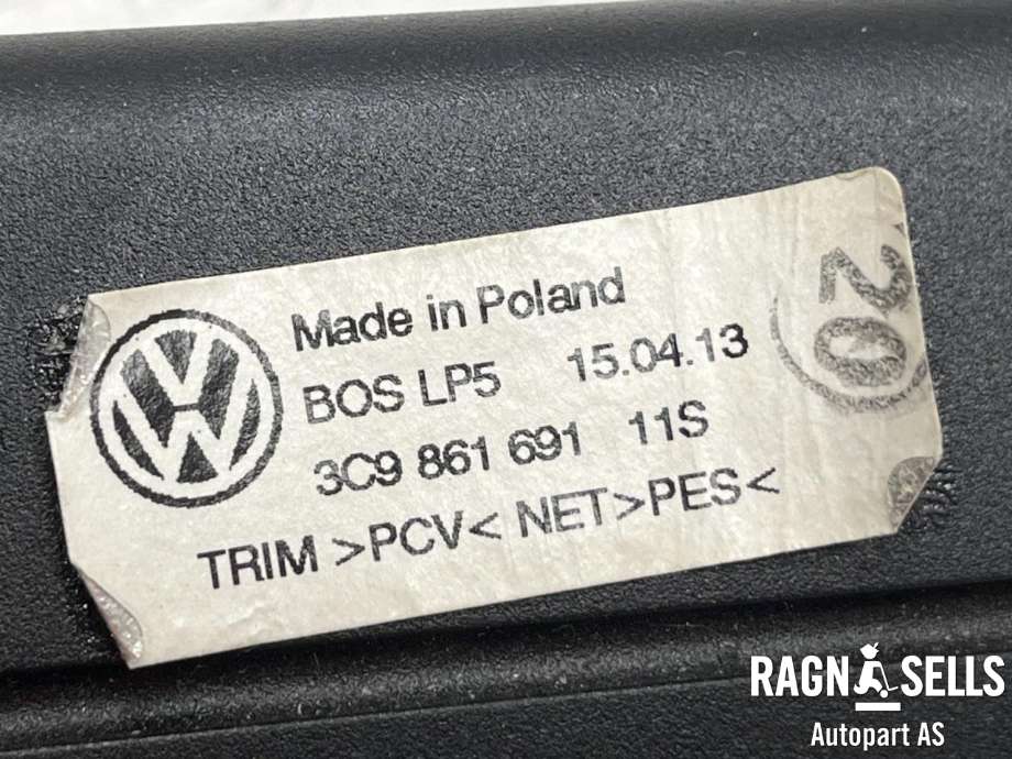 Bagasjerom hundegitter til VW Passat 2011-2015 (B7) (B7) (3C9861691|)