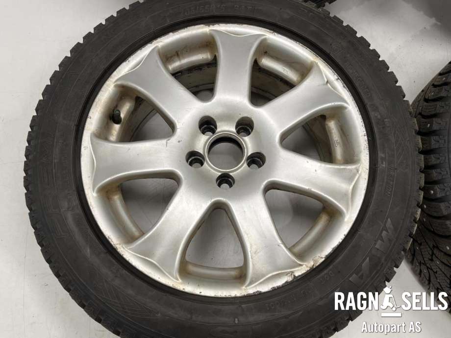Hjulsett aluminium vinter til Audi A3 2003-2008 (Type II, Fase 1)  (MAXXIS|5*100/ET40/57|1|7JJ*16|)