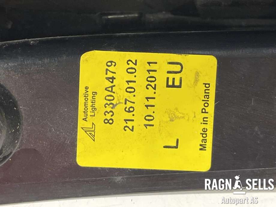 Baklykt venstre til Mitsubishi Colt 2009-2013 (Type VII, Fase 2)  (8330A701|)