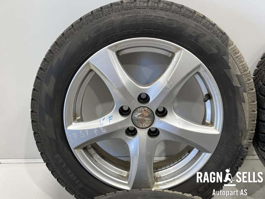 Hjulsett aluminium vinter til VW Polo 2005-2009 (Type IV, Fase 2)  (PIRELLI|5*100/ET35/57|1|15*6.0J|)