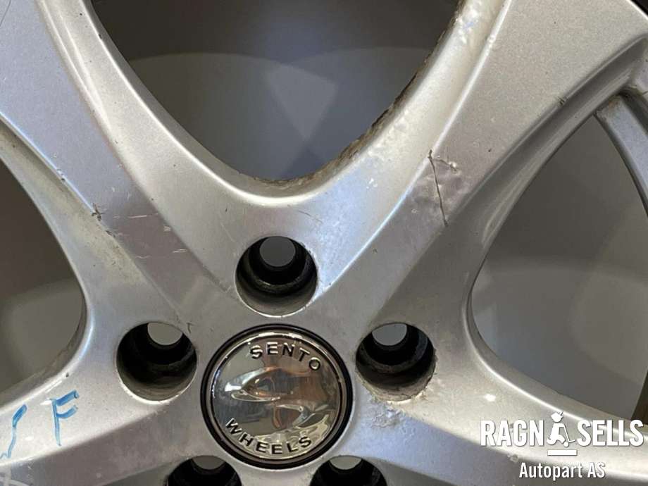 Hjulsett aluminium vinter til VW Polo 2005-2009 (Type IV, Fase 2)  (PIRELLI|5*100/ET35/57|1|15*6.0J|)