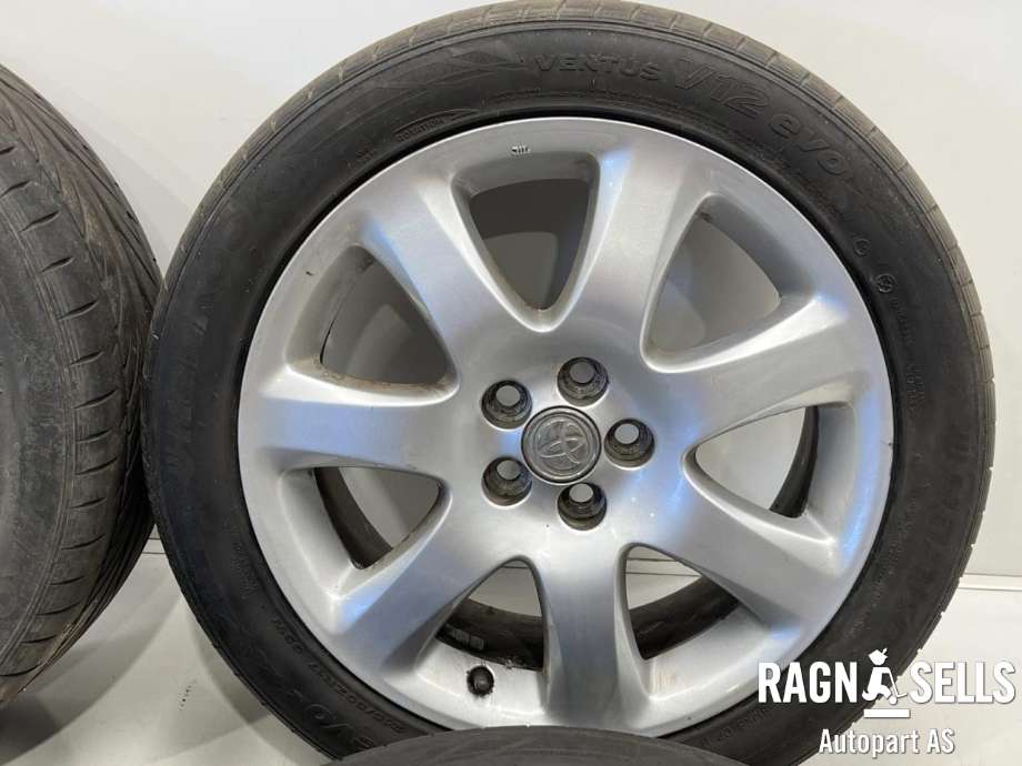 Felgsett aluminium til Toyota Avensis 2003-2008 (Type II)  (215/50R17|5*100/ET45/54.1|17*7JJ)