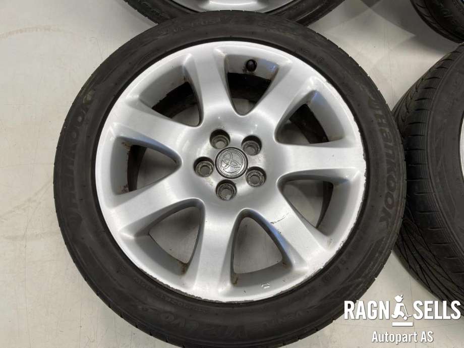 Felgsett aluminium til Toyota Avensis 2003-2008 (Type II)  (215/50R17|5*100/ET45/54.1|17*7JJ)