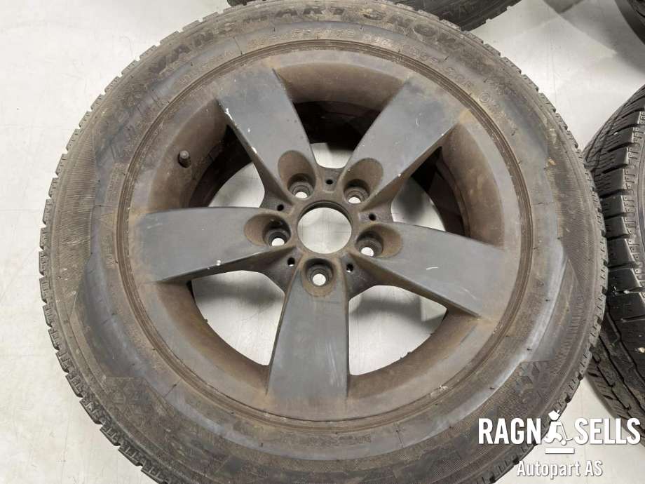 Hjulsett aluminium vinter til VW Transporter / Caravelle 2003-2009 (Fase 1) (T5) (T5) (MAXXIS|205/65R16C|5*120/ET20/ 65|1|7J*16H2)
