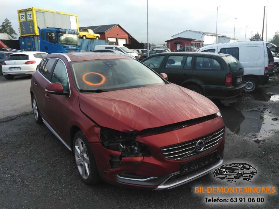 Volvo V60 2010-2013 (Type I, Fase 1) , Motorkode: D5204T3, Girkassekode: 