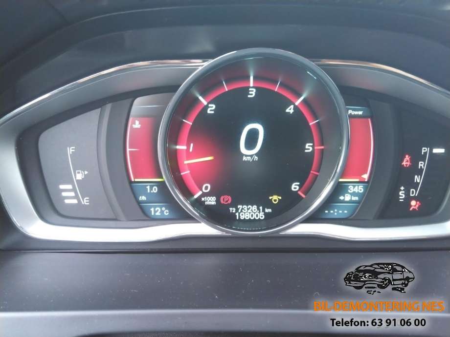 Volvo V60 2010-2013 (Type I, Fase 1) , Motorkode: D5204T3, Girkassekode: 