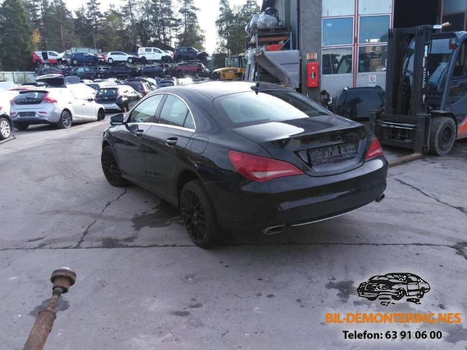 Mercedes CLA 2013-2019 (C117) (C117), Motorkode: 270910, Girkassekode: 