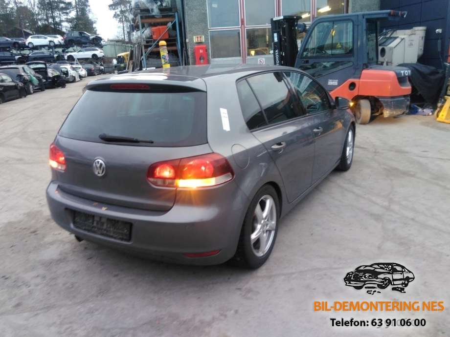 VW Golf VI 2008-2012 , Motorkode: CAYC, Girkassekode: LHW