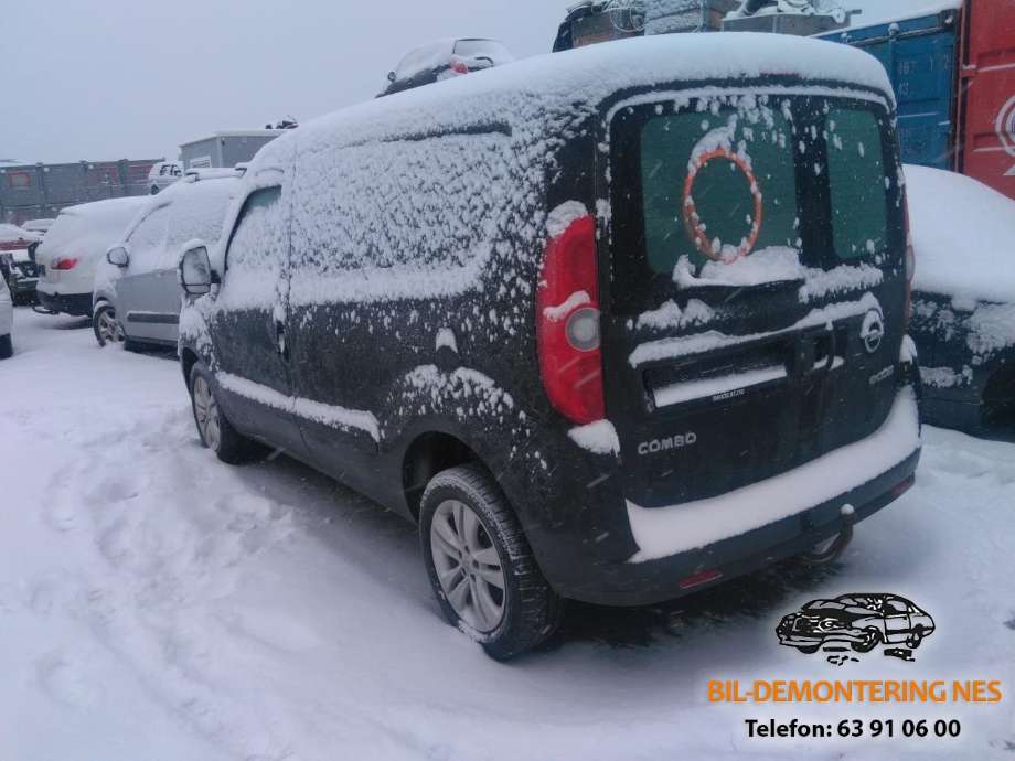 Opel Combo D 2012-2018 , Motorkode: 263A1000, Girkassekode: 