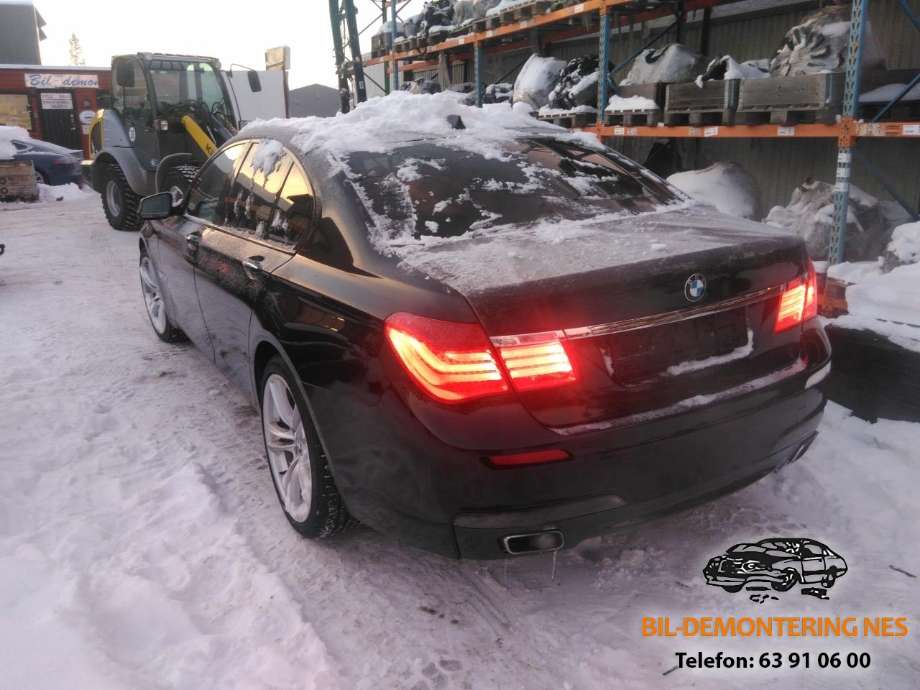 BMW 7-Serie 2009-2015 (F01/F02/F03/F04) (F01/F02/F03/F04), Motorkode: N57D30B, Girkassekode: GA6HP26Z