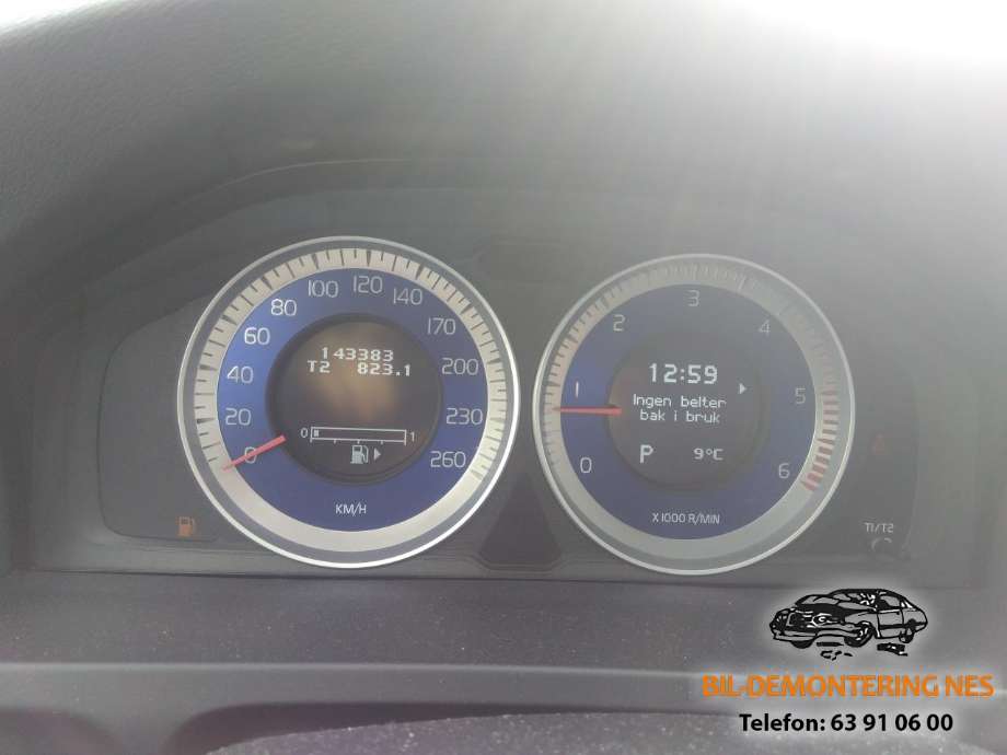 Volvo V60 2010-2013 (Type I, Fase 1) , Motorkode: D5204T3, Girkassekode: 31280564