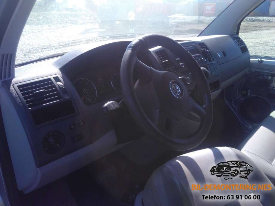 VW Transporter / Caravelle 2009-2015 (Fase 2) (T5) (T5), Motorkode: CFCA, Girkassekode: NZR