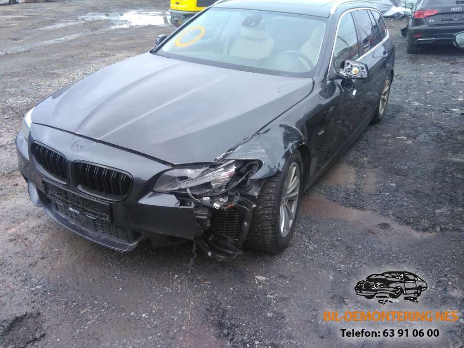 BMW 5-Serie 2010-2017 (F10/F11) (F10/F11), Motorkode: N57D30A, Girkassekode: 