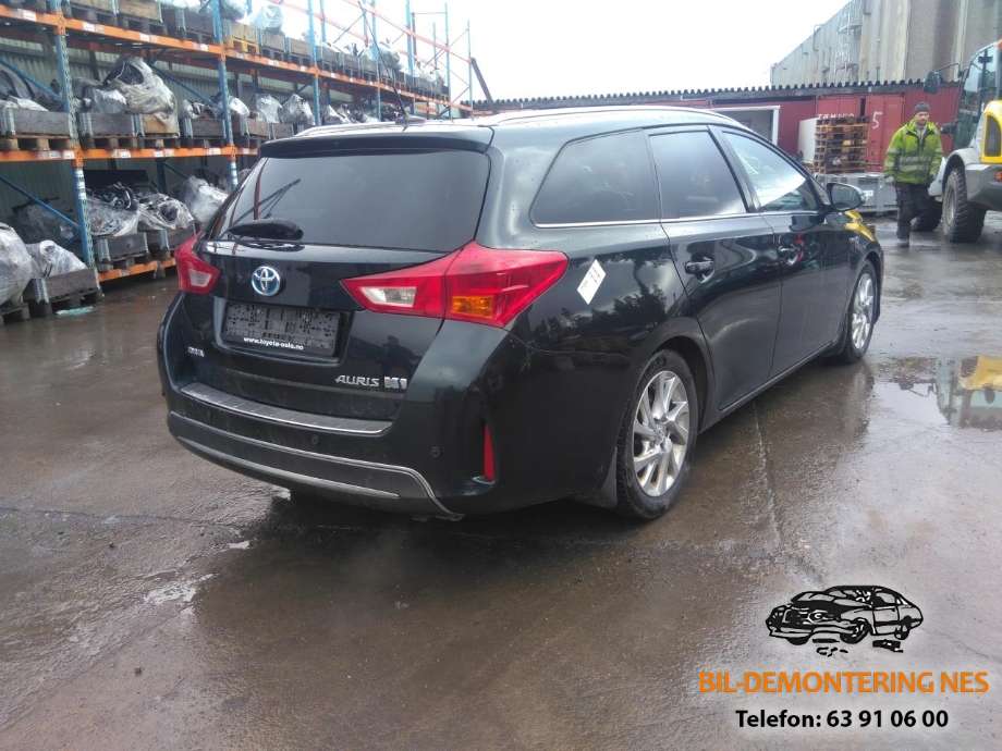 Toyota Auris 2013-2015 (Type II, Fase 1) , Motorkode: 2ZR-FXE, Girkassekode: 