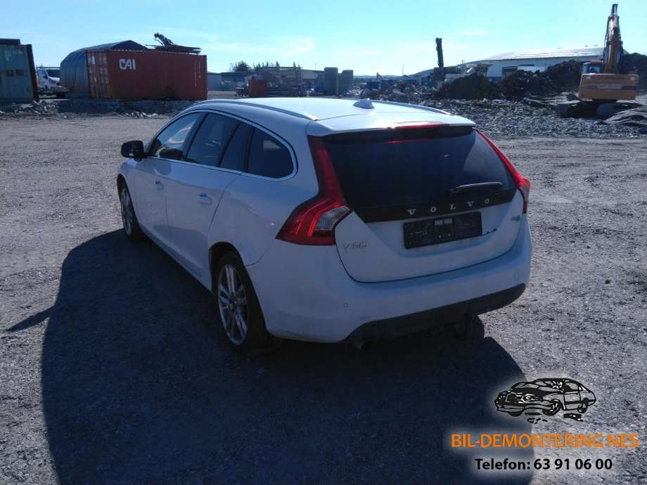 Volvo V60 2010-2013 (Type I, Fase 1) , Motorkode: D4162T, Girkassekode: 