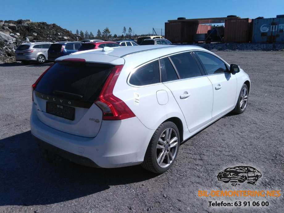 Volvo V60 2010-2013 (Type I, Fase 1) , Motorkode: D4162T, Girkassekode: 