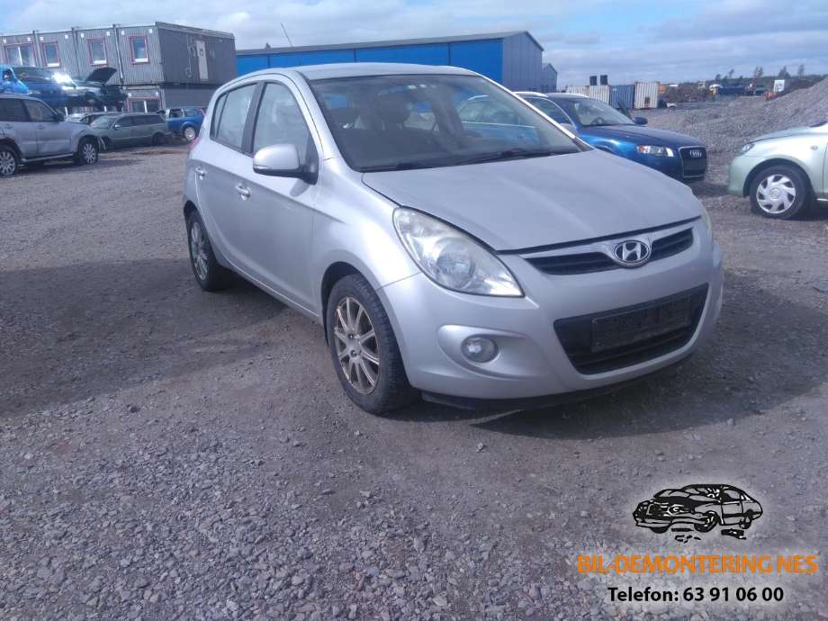 Hyundai i20 2009-2014 (Type I) , Motorkode: G4LA-5, Girkassekode: 