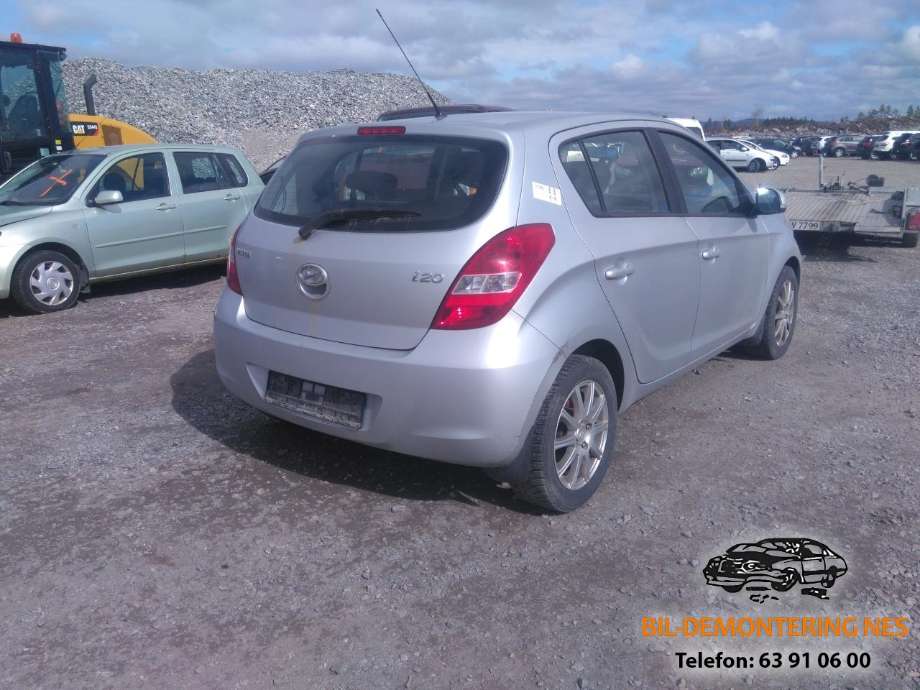 Hyundai i20 2009-2014 (Type I) , Motorkode: G4LA-5, Girkassekode: 