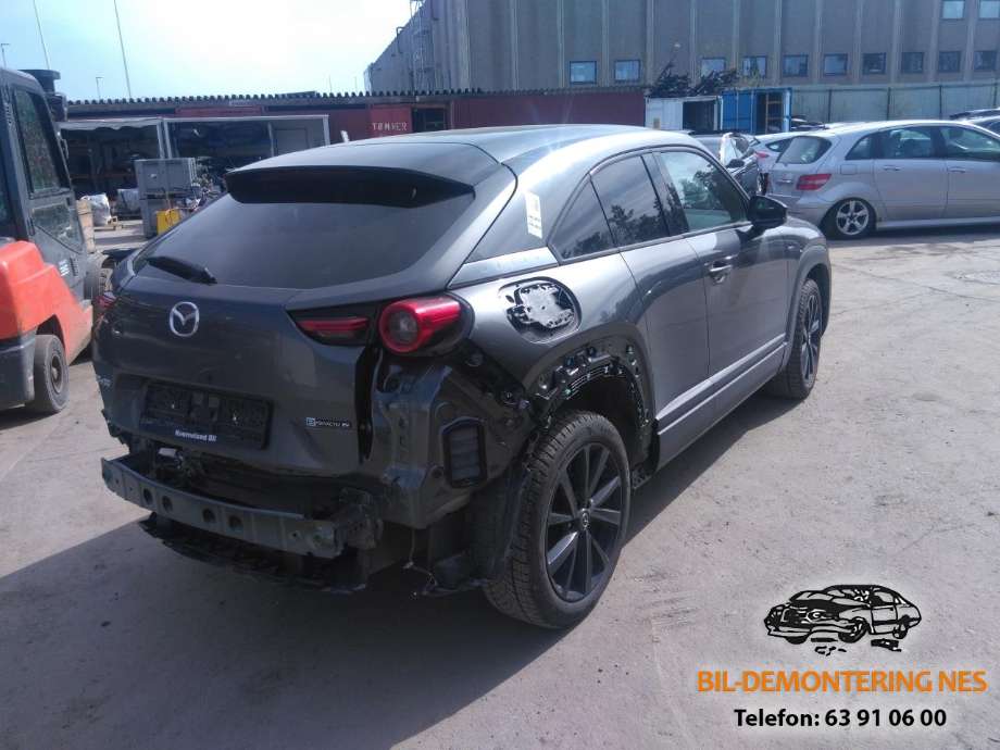 Mazda MX-30 2020-->> , Motorkode: MH, Girkassekode: