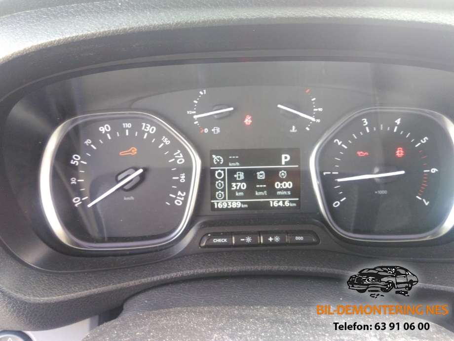 Peugeot Expert 2016-->> (Type III) , Motorkode: AH01, Girkassekode: 