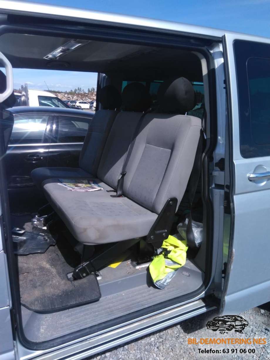 VW Transporter / Caravelle 2003-2009 (Fase 1) (T5) (T5), Motorkode: AXD, Girkassekode: HNC