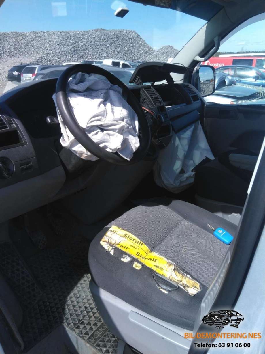 VW Transporter / Caravelle 2003-2009 (Fase 1) (T5) (T5), Motorkode: AXD, Girkassekode: HNC