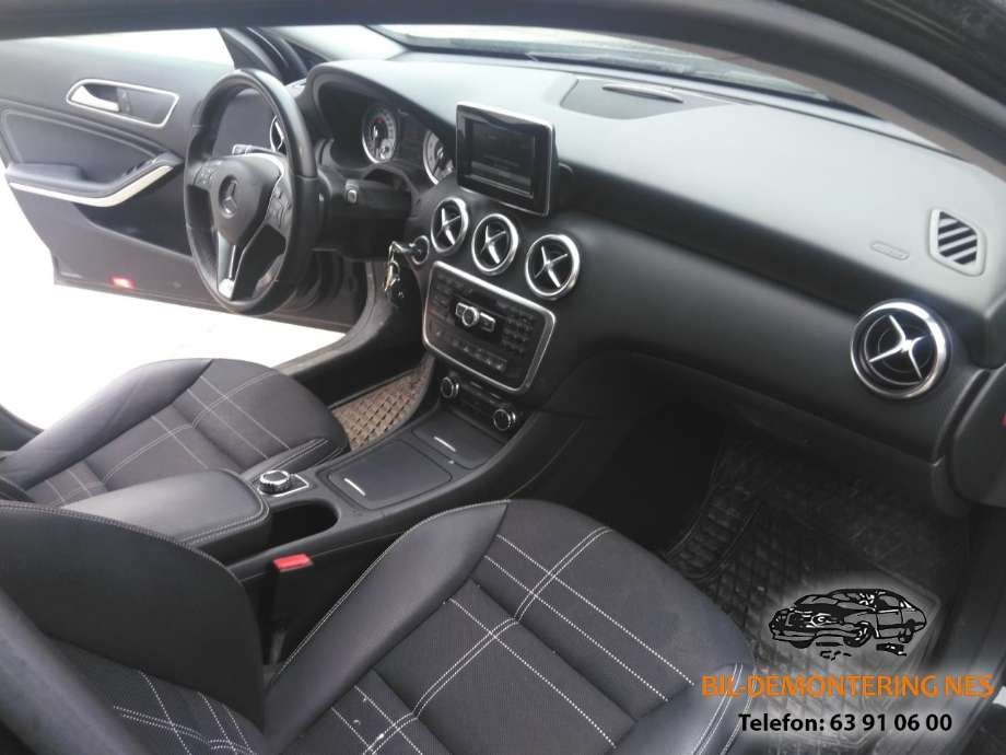 Mercedes A-Klasse 2012-2018 (W176) (W176), Motorkode: 270910, Girkassekode: 72400200353477