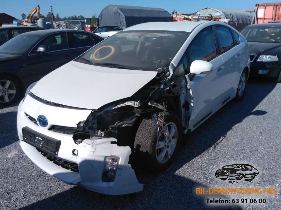 Toyota Prius 2009-2016 (Type III) (COMBI) (COMBI), Motorkode: 2ZR-FXE, Girkassekode: 