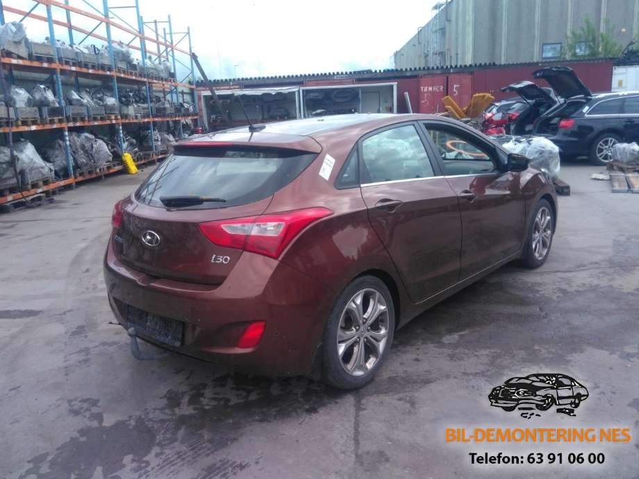 Hyundai i30 2012-2017 (Type II) , Motorkode: D4FB-5L, Girkassekode: 