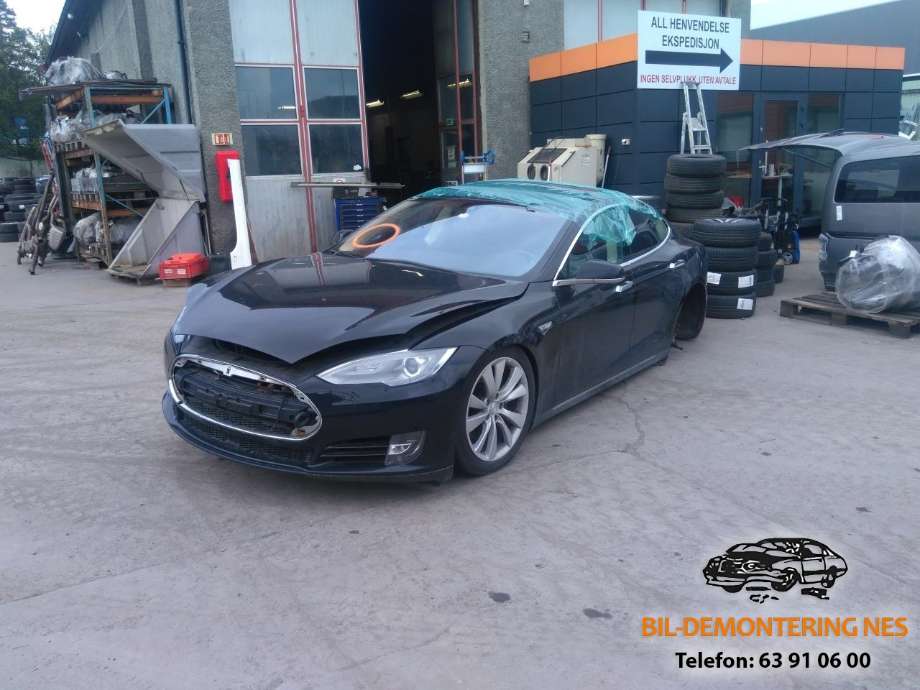 Tesla Model S 2013-2016 (Fase 1) , Motorkode: L2S|L2S, Girkassekode: 