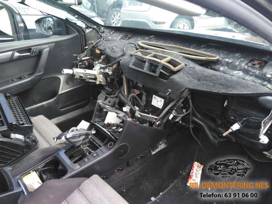 VW Passat 2011-2015 (B7) (B7), Motorkode: CAXA, Girkassekode: NQK