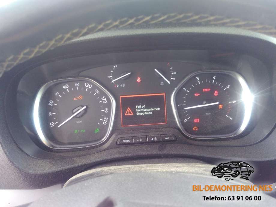 Peugeot Expert 2016-->> (Type III) , Motorkode: AH01, Girkassekode: 