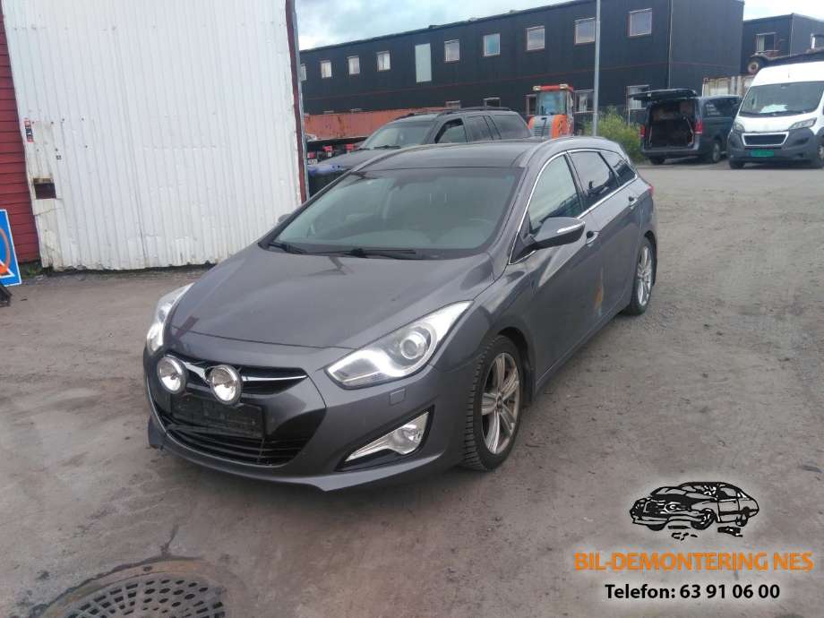 Hyundai i40 2012-2017 , Motorkode: D4FD, Girkassekode: 