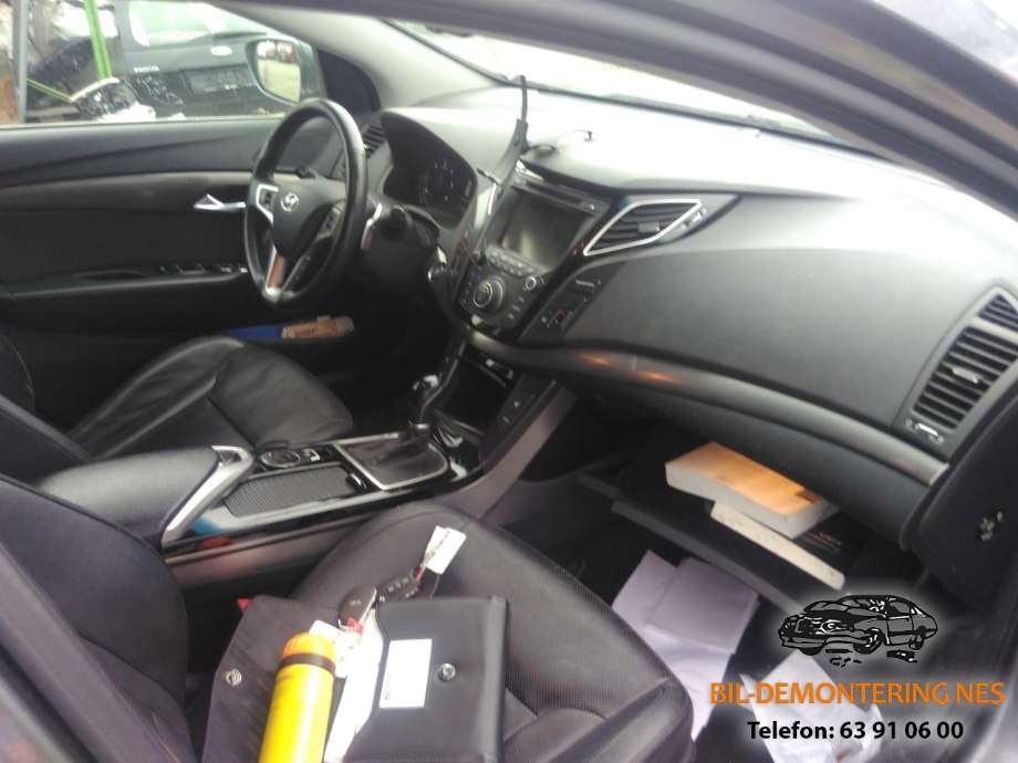 Hyundai i40 2012-2017 , Motorkode: D4FD, Girkassekode: 