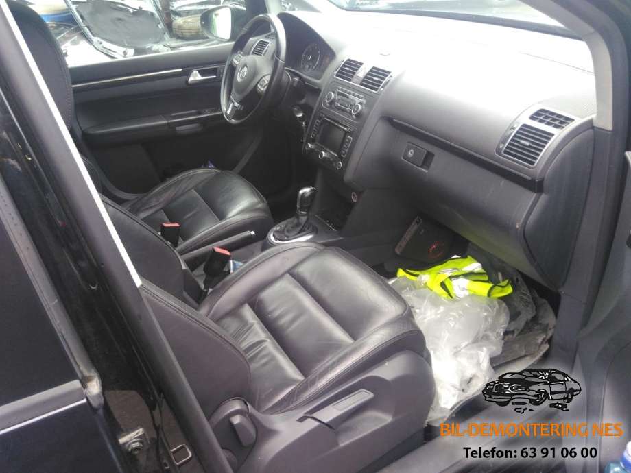 VW Touran 2010-2015 (Type I, Fase 3) , Motorkode: CAYC, Girkassekode: MLE