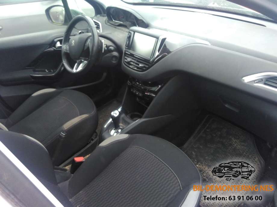Peugeot 208 2012-2019 (Type I) , Motorkode: HM01, Girkassekode: 