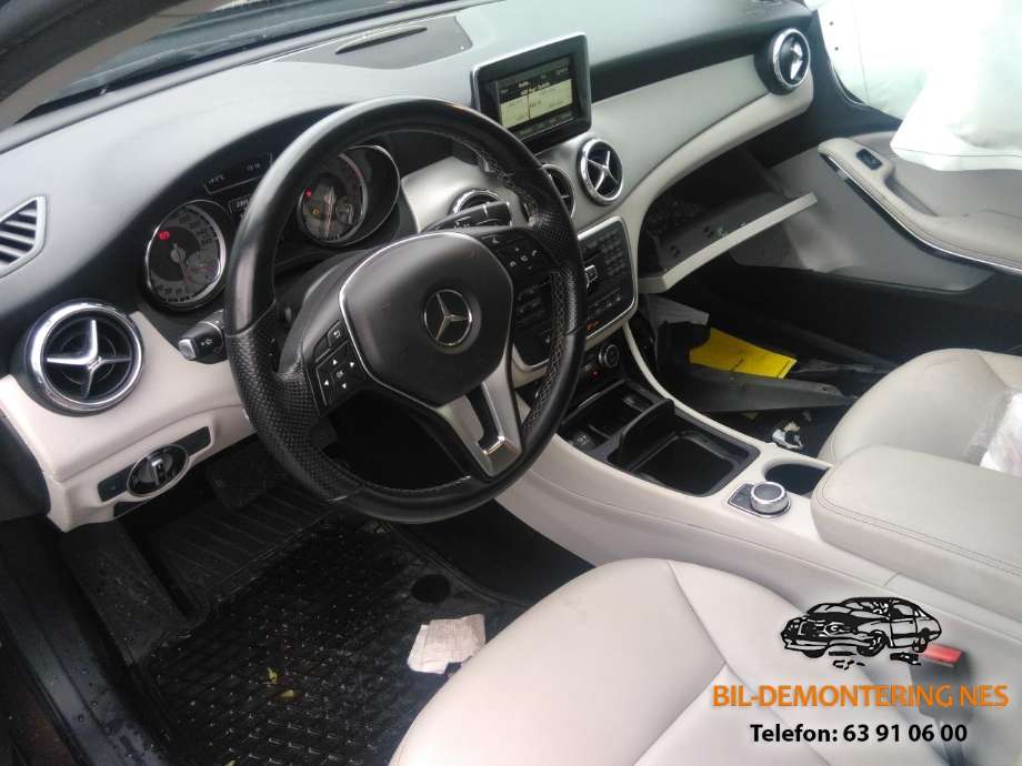 Mercedes GLA 2014-2020 (X156) (X156), Motorkode: 270910, Girkassekode: 724001