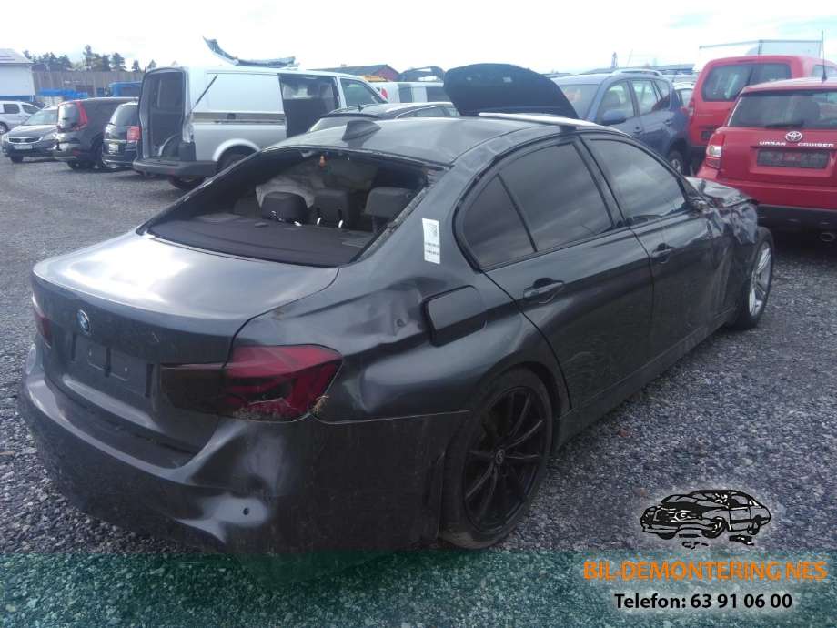 BMW 3-Serie, 2012-2018 (F30/F31/F34) (F30/F31/F34) delebil , Motorkode: B48B20A, Girkassekode: GA8P75HZ - Z4D