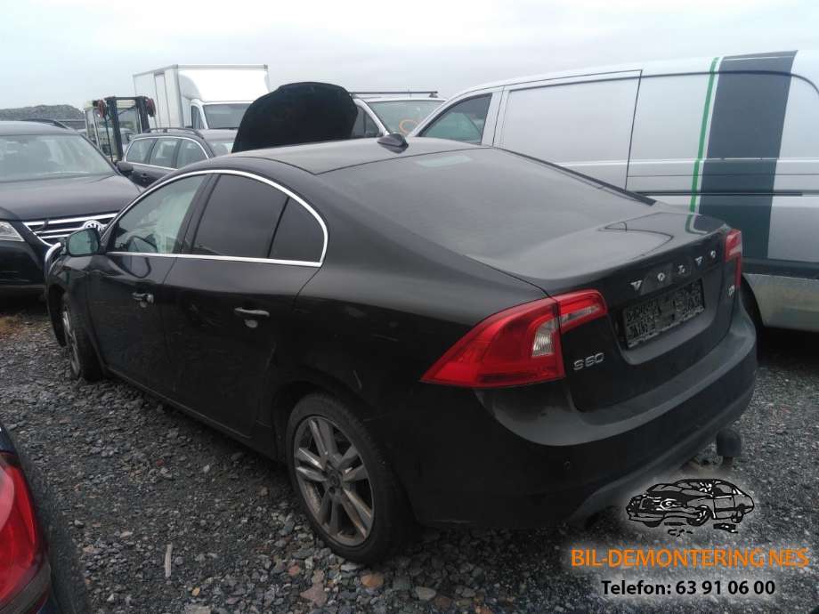 Volvo S60 2010-2014 (Type II, Fase 1) , Motorkode: D5204T2, Girkassekode: 6-AUT 2WD / TF-80SC