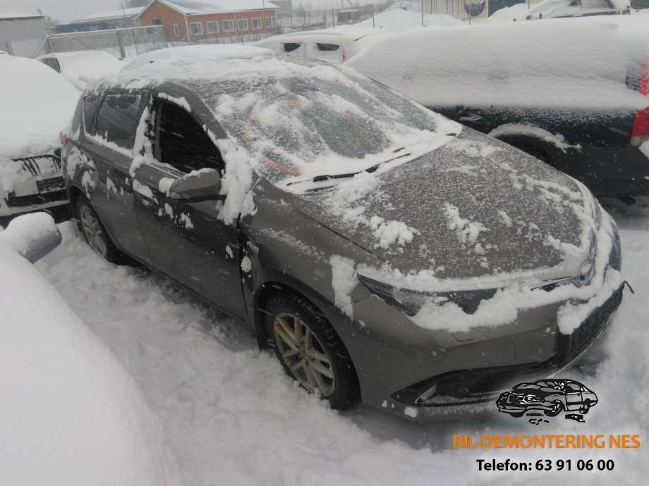 Toyota Auris, 2015-2019 (Type II, Fase 2)  delebil , Motorkode: 2ZR-FXE